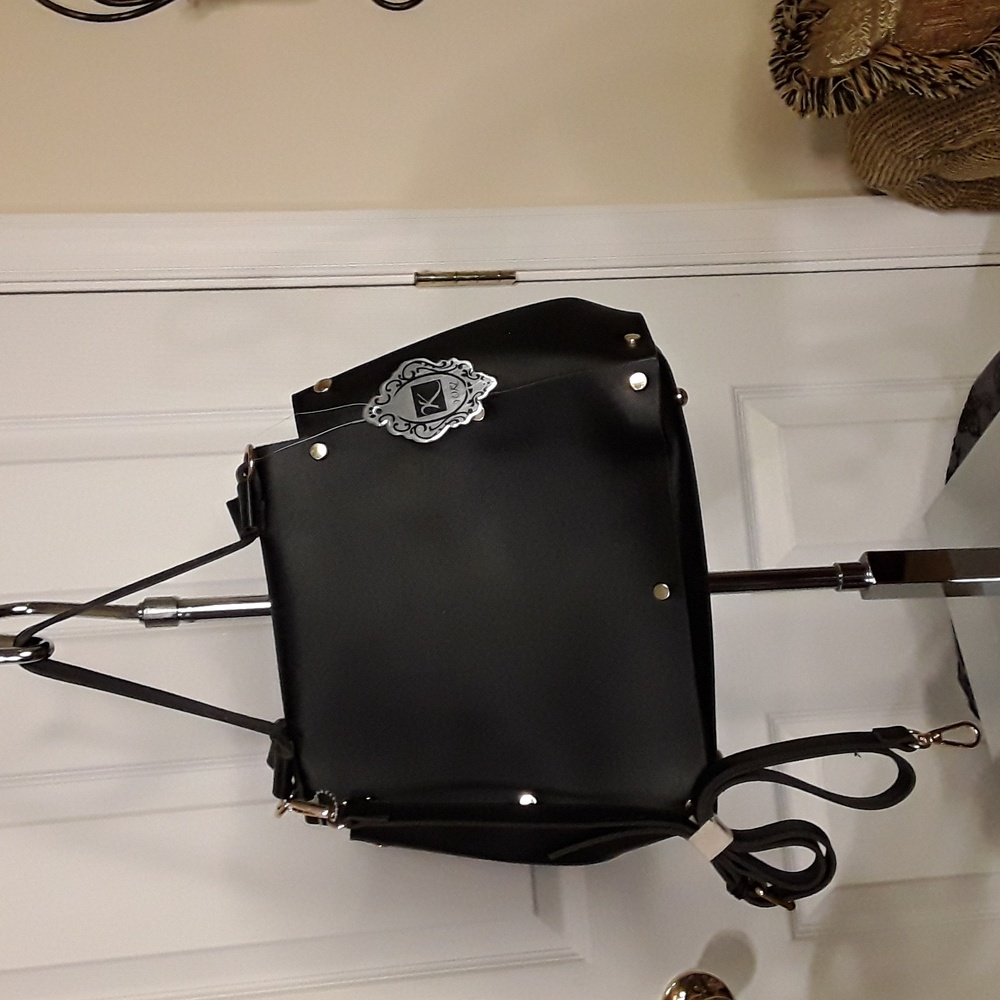 Purses - Picture 2 of 2